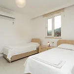 Kubra Villa *